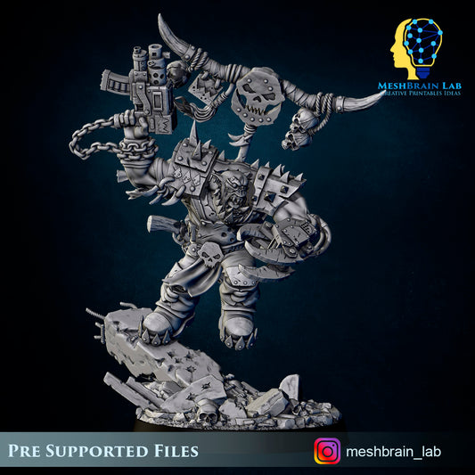 Ork Warboss with battle claw, MeshBrain Lab